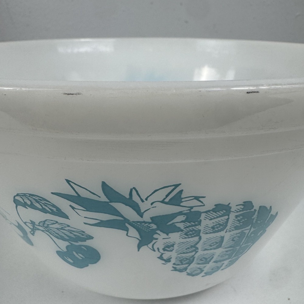 Vintage Federal Glass White Mixing Bowl Blue Fruit Nature Print Milk Glass USA - Picture 8 of 15